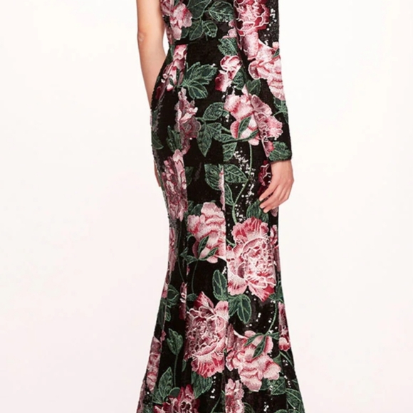 Marchesa Notte One Shoulder Gown 14 - Picture 3 of 5